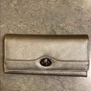 Silver clutch handheld wallet